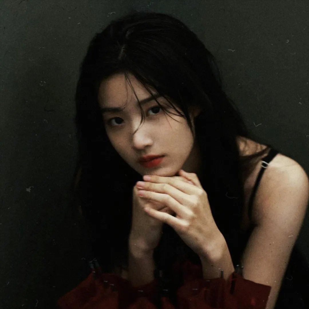 海底娇娃蓝华：处女任务